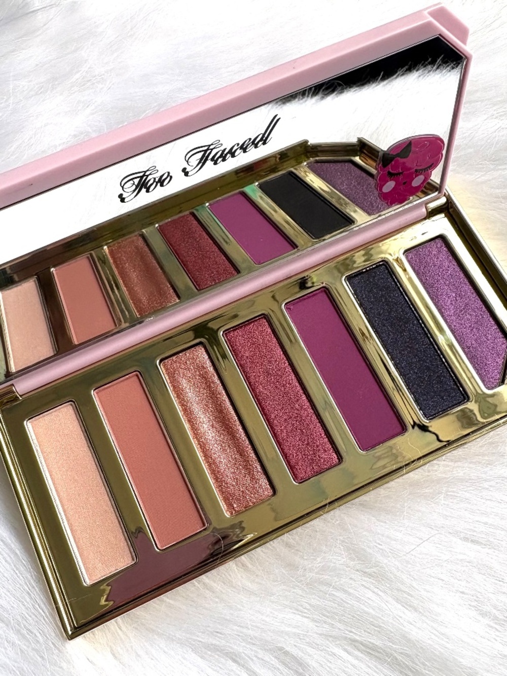Too Faced Razzle Dazzle Eye Shadow Palette / NEW/ Unused / No box